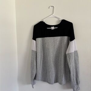 NOBO No Boundaries XXXL  Black and Gray Colorblock Long Sleeve Shirt